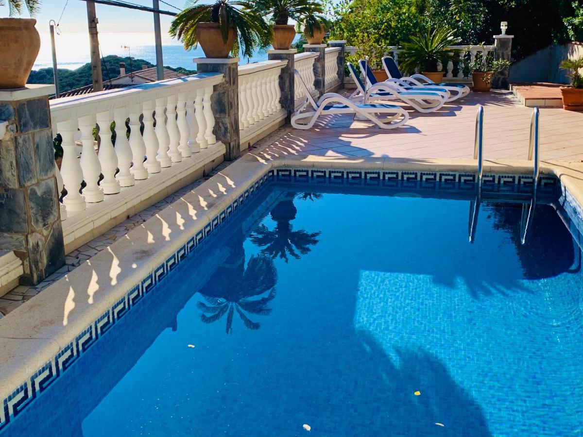 Mediterranean Villa Investingspain Sea View And Pool Lloret de Mar Eksteriør billede