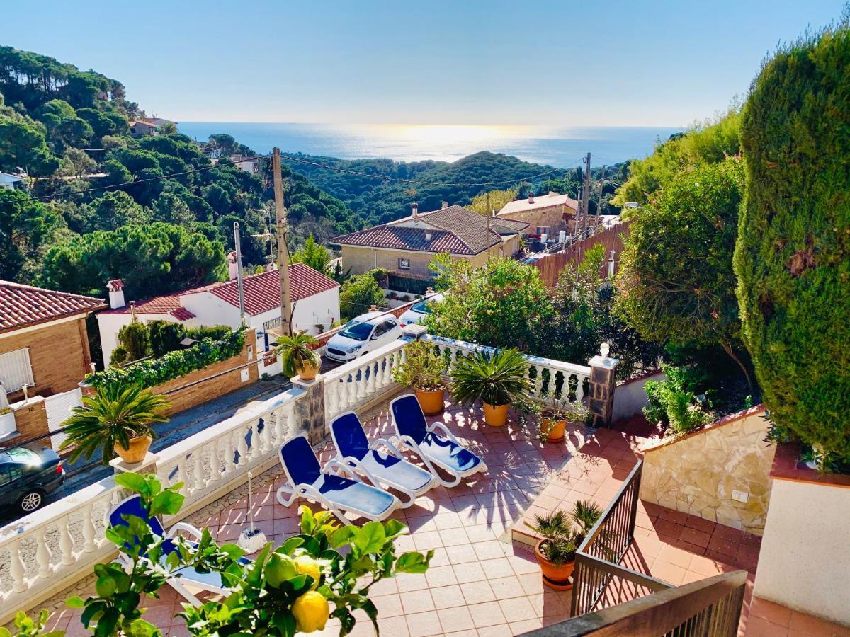 Mediterranean Villa Investingspain Sea View And Pool Lloret de Mar Eksteriør billede