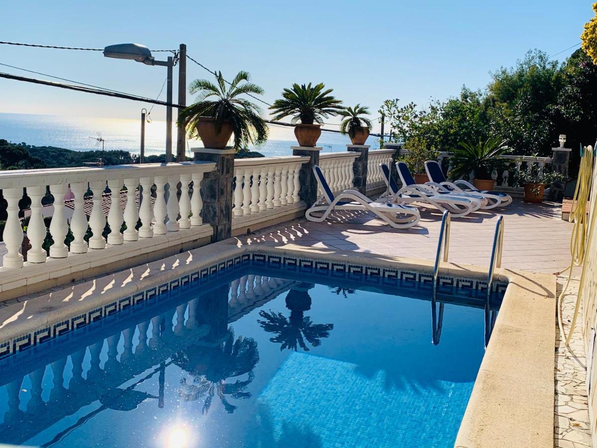 Mediterranean Villa Investingspain Sea View And Pool Lloret de Mar Eksteriør billede